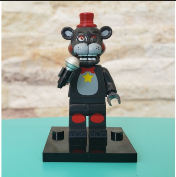 Five Nights at Freddy's Freddy Mini Lego Figure - Picture 1 of 3